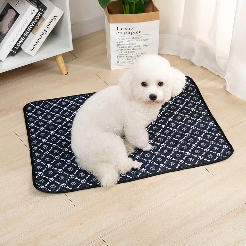 Dog Pee Pad Blanket Reusable Absorbent Diaper Washable Puppy - Image 3