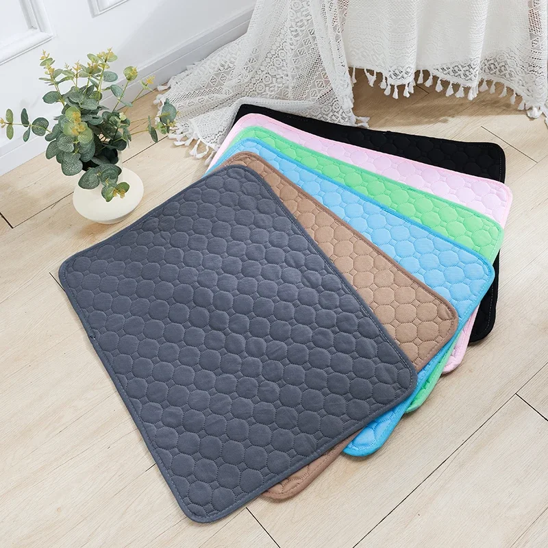 Dog Pee Pad Blanket Reusable Absorbent Diaper Washable Puppy - Image 2